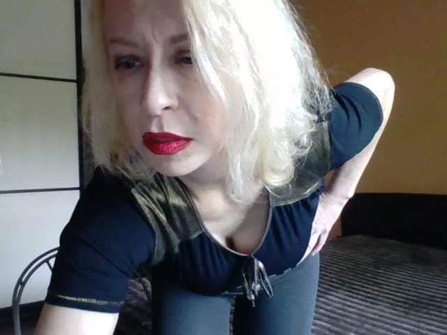 -Alyona-