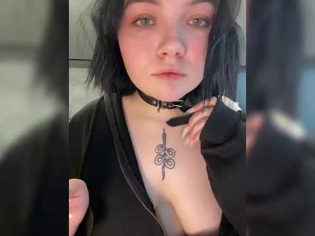 Offline A1ka on BongaCams