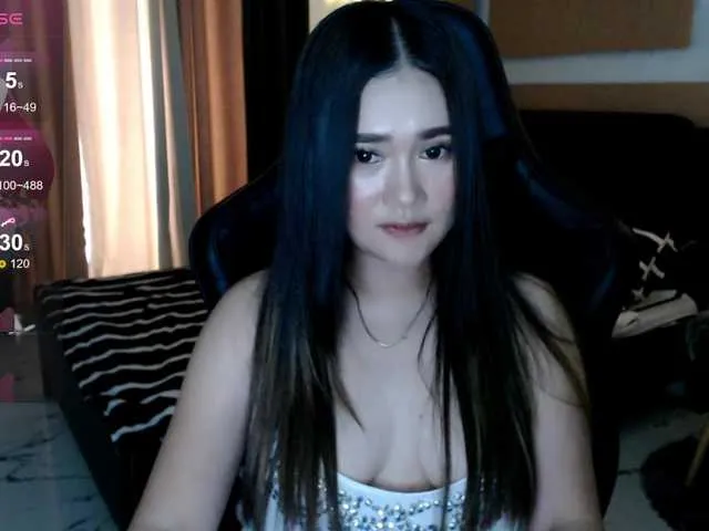 AdriannaFowler on BongaCams