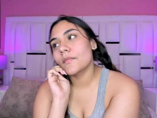 Freechat AlannaWest on BongaCams