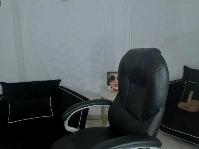 AlessaRomero —  I wanna have a lustful day, don't you, sweetie?  IG: alessarom_ero  Goal : Full naked & fingering pussy   @remain tks left 