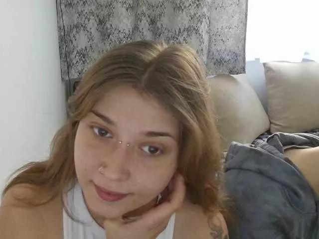 Aliens4twenty — Freechat on BongaCams