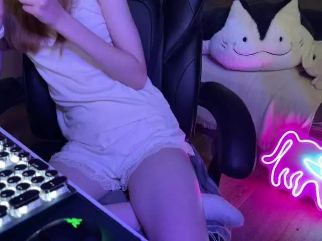 Alisa-Cheshirovna