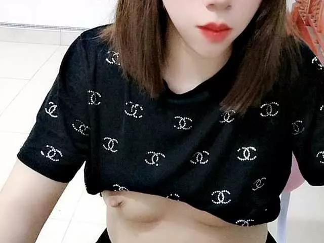Analove-68 on BongaCams 