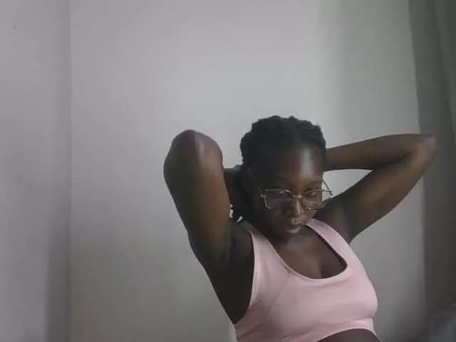 Applebottomqueen on BongaCams 
