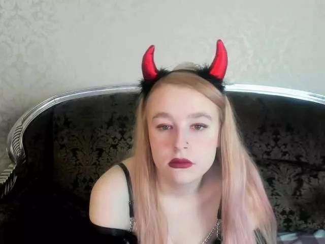 BongaCams AuroraCopper is Freechat AuroraCopper — Dicks. All days im dreaming only about dicks... U know, riding the bus, thinking about dicks, and ooops, something becoming wet...