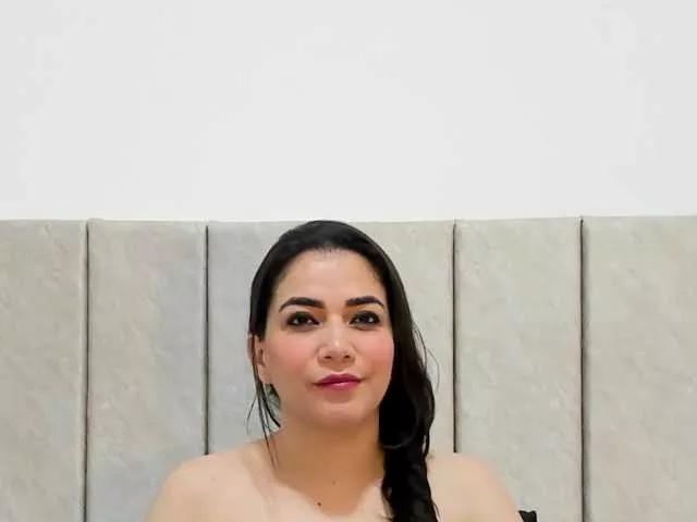 BabeLeidy — In my show I will masturbate while you watch me, I will play a lot with my dildos, deep throat, I love fantasies and fetishes, come with confidence, I have an interactive toy, add me to your favorites.