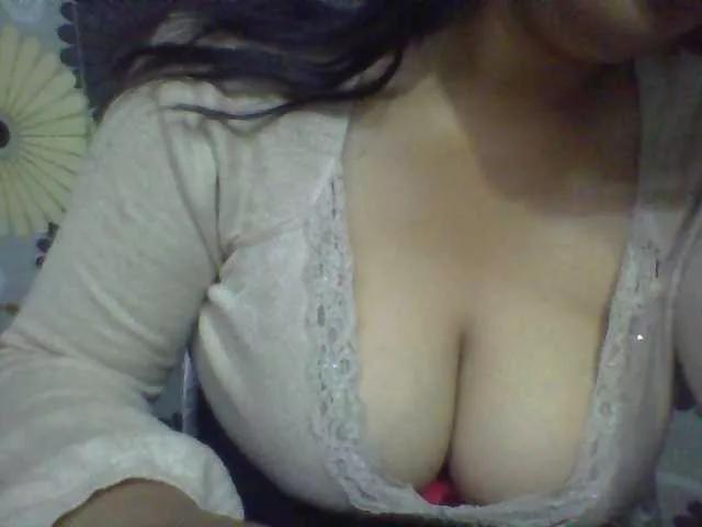 babyhornyx on BongaCams 