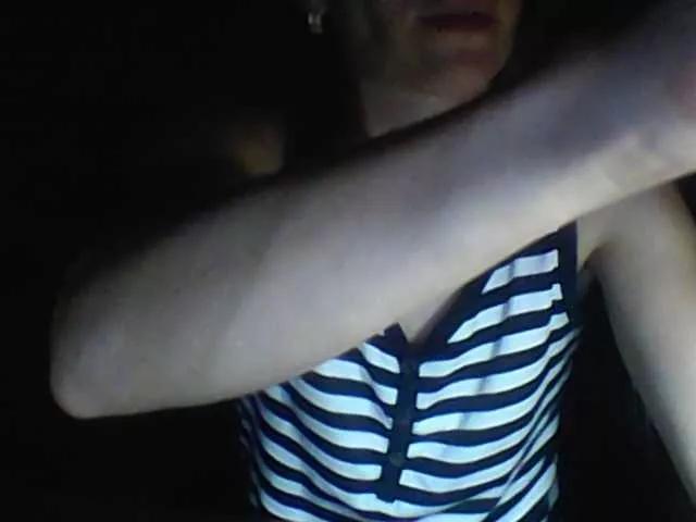 Offline BabyLove4432 on BongaCams