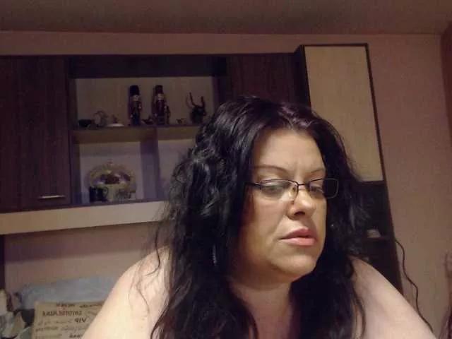 Offline BeautifulDrea on BongaCams