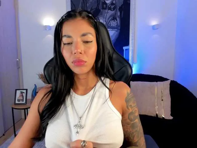 BellaRossi on BongaCams