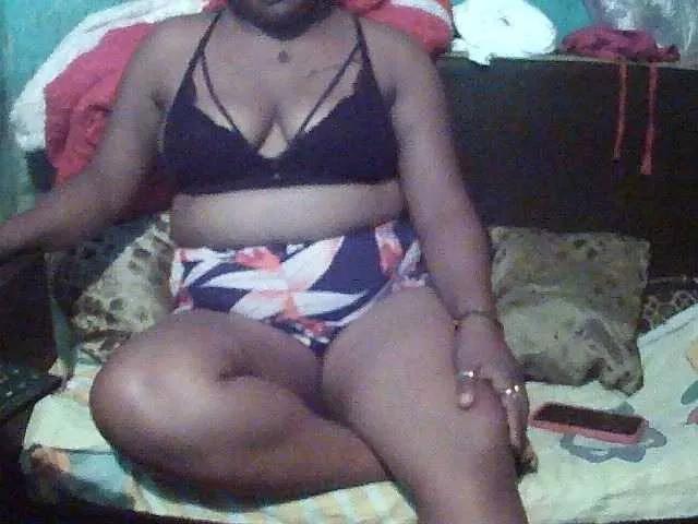 Offline Bigboobs14 on BongaCams