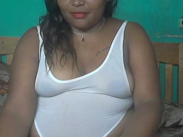Offline Bigboobs14 on BongaCams