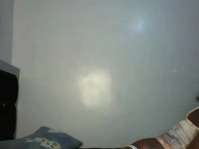 Calin33 — chill, flirty vibesweet but naughty mood