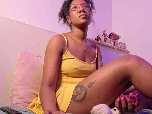 CarolineS on BongaCams