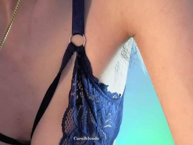 Offline Charlotte-glasses on BongaCams