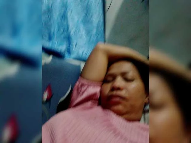 Chatty22 on BongaCams