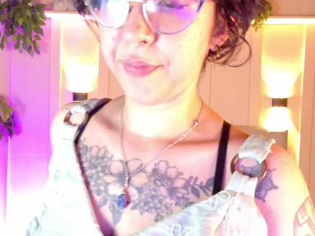 chloe-rosse on BongaCams