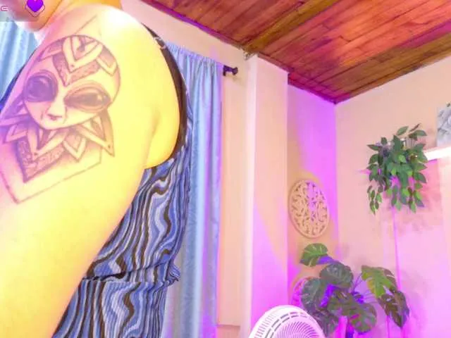 chloe-rosse on BongaCams