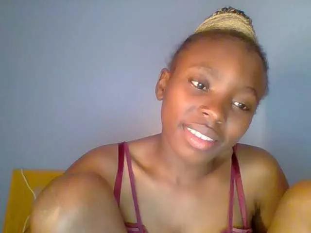 Offline chocolate-brownie on BongaCams