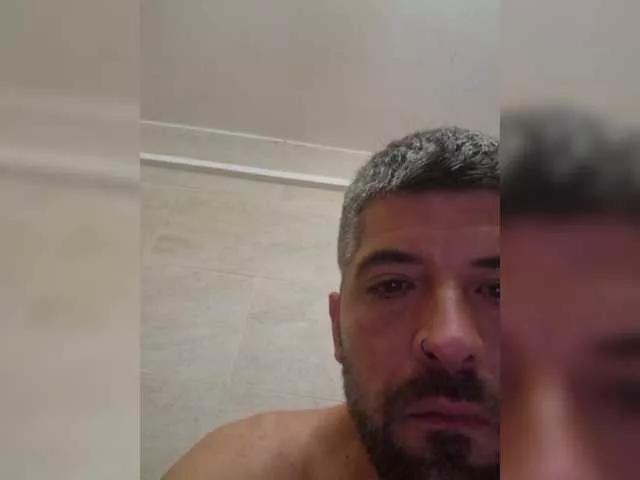 Offline Cipoteman on BongaCams