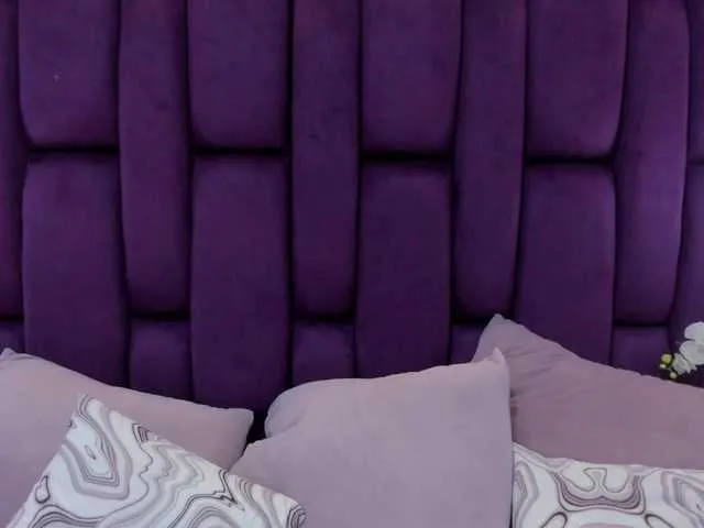 crystalstonee1 — Freechat on BongaCams