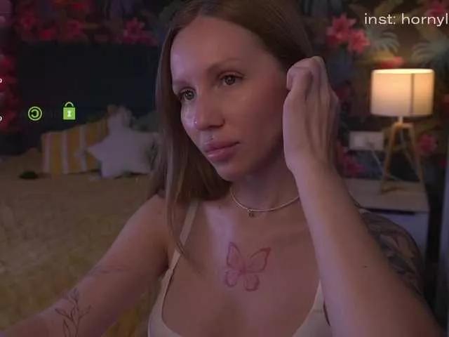 Freechat d-pixy on BongaCams
