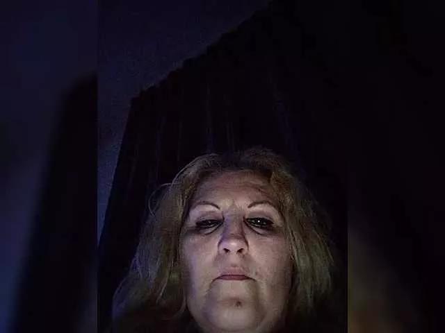 DivineBlond