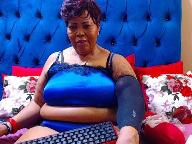 Offline Ebonycandy10 on BongaCams