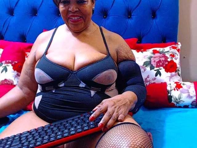 Offline Ebonycandy10 on BongaCams