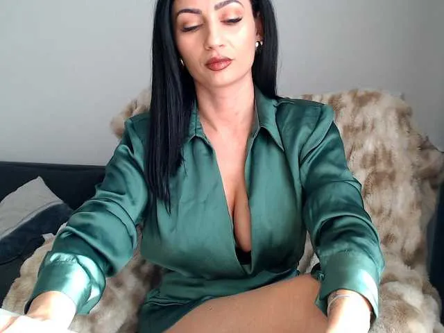 ElizabethAC on BongaCams