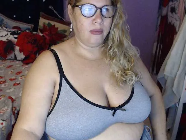 ElizabethTaylor8 on BongaCams