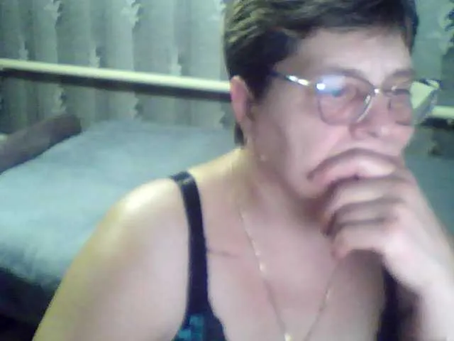 ElzaJewel on BongaCams