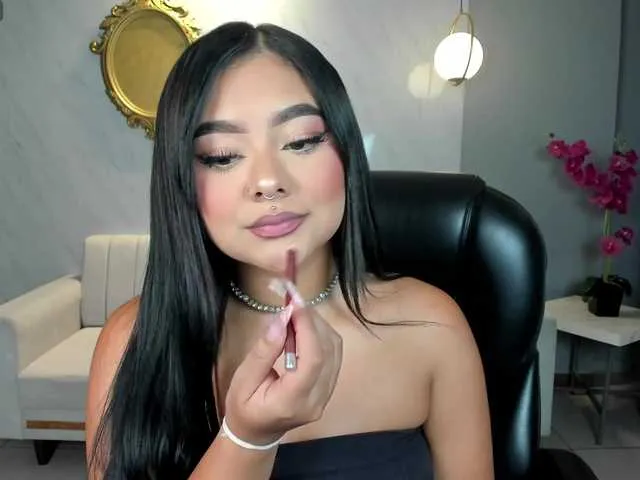 GabriellaLee — I feel naughty, play with your cock in my pussy    IG:gabriellalee   Goal: Spank Pussy & Fingering @remain tkns left