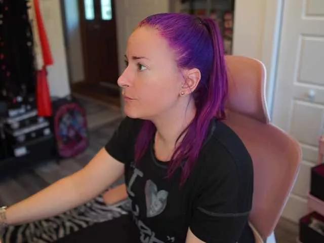 gennyrock — Have many people watching me and knowing that they are jerking.