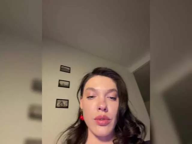 GlamModelHoney