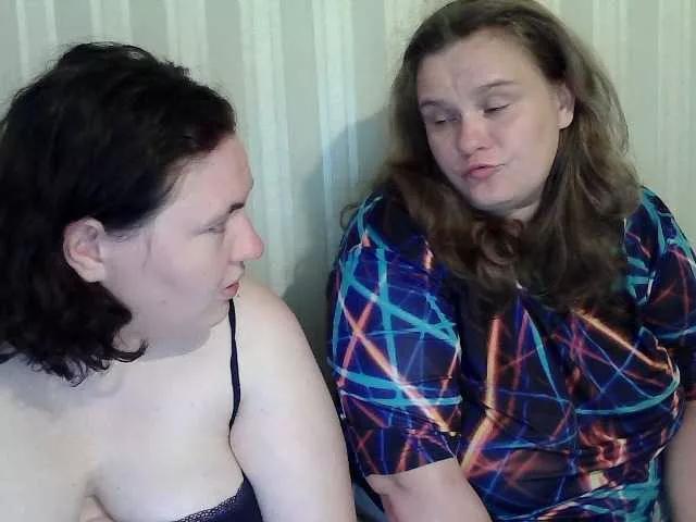 HollyXEva on BongaCams 