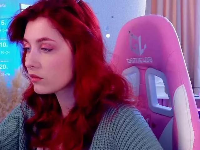 Offline HoneyCherry on BongaCams