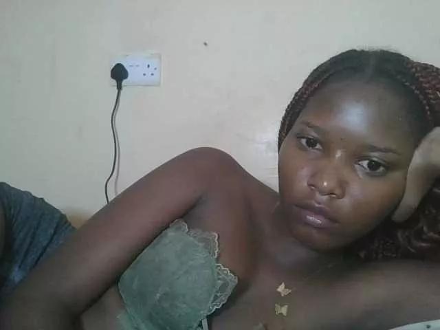 Hornyqueen4 — Freechat on BongaCams