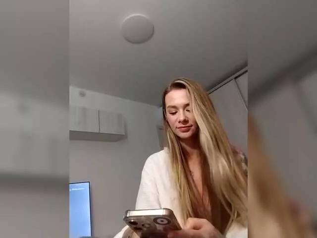 Offline Irina11 on BongaCams