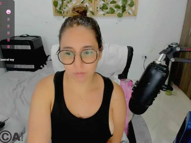 isabelasweet on BongaCams