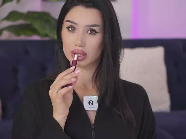 Offline JennaDay on BongaCams
