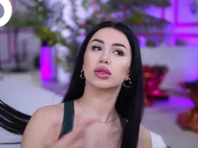 Offline JennaDay on BongaCams