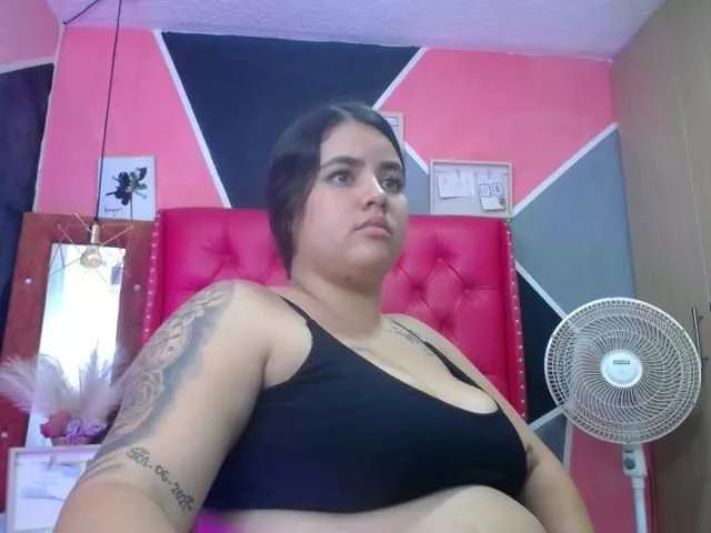 Offline jessica-sweety on BongaCams