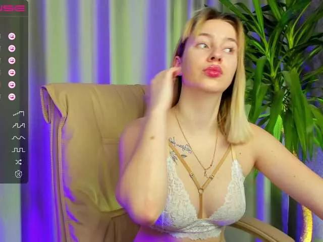 JessicaHanson