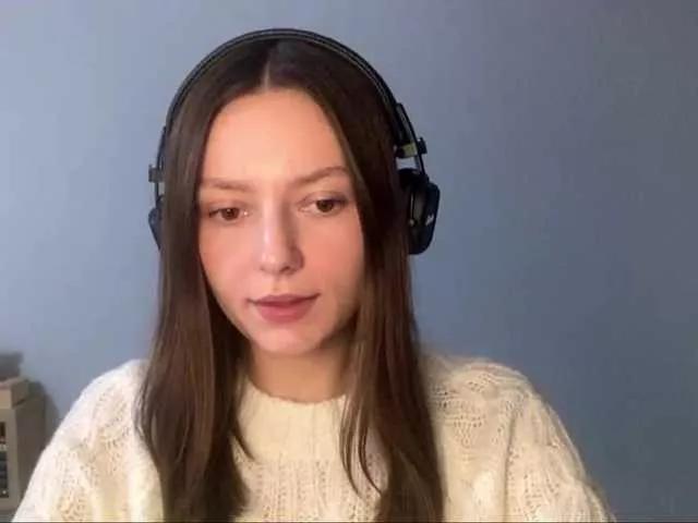 BongaCams KittieRusu is Freechat KittieRusu — I like people who aren't afraid to show their individuality! I adore men with a strong inner core, incredible charisma and a good sense of humor. I believe that people need each other to exchange emotions