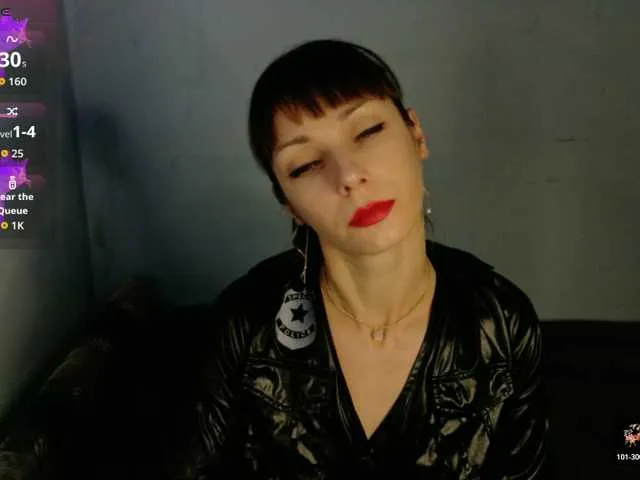 Lady-Caroline on BongaCams