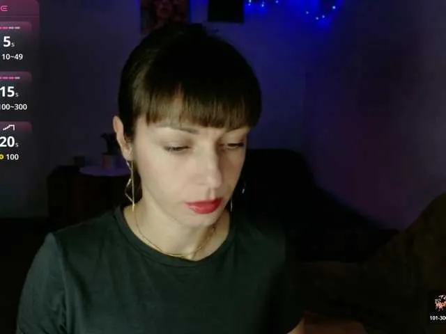 Lady-Caroline on BongaCams