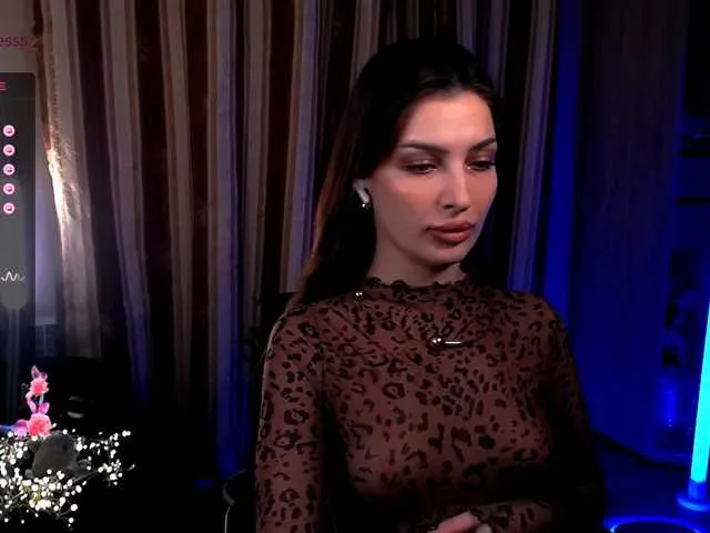 LauraBess on BongaCams