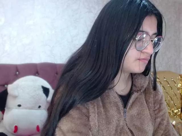 Offline laurenelove on BongaCams